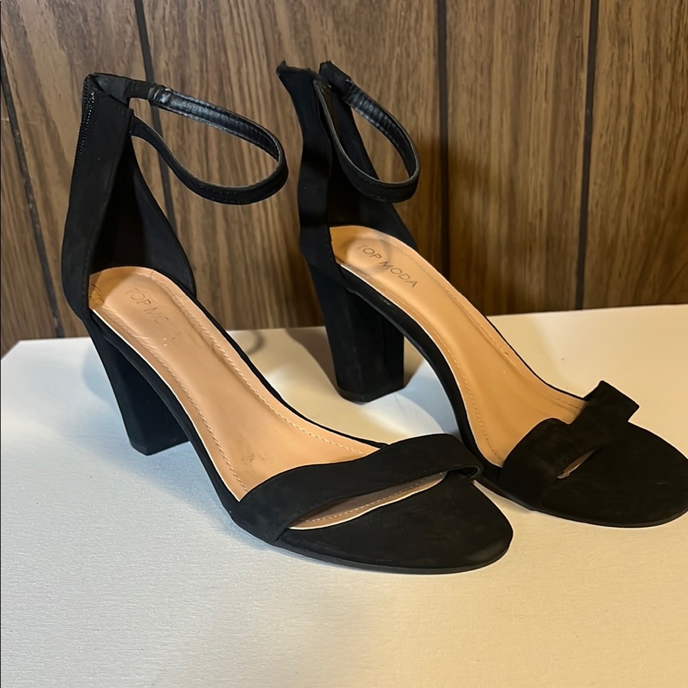 Top Moda Women's Black Heeled Sandals
